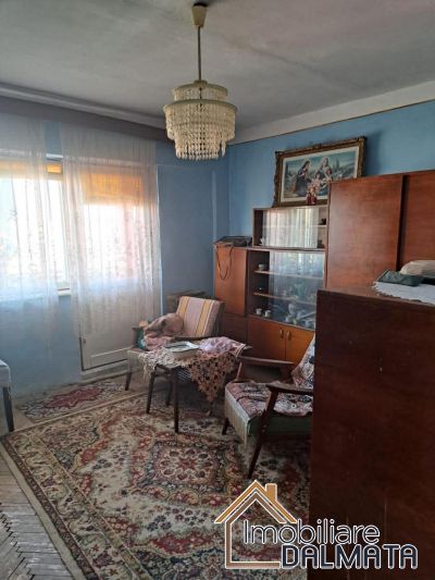vanzare apartament  camere carpati-2-strada-ganea satu-mare 277