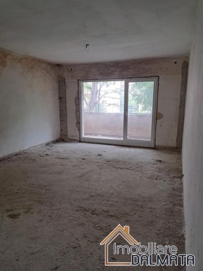 vanzare apartament  camere strada-dorna-carpati-2 satu-mare 280
